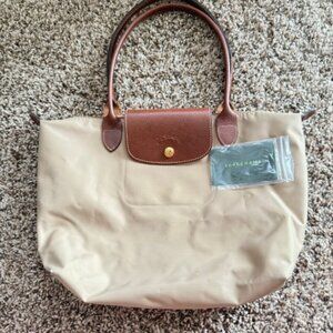Longchamp Le Pliage Medium Nylon Tote- Tan